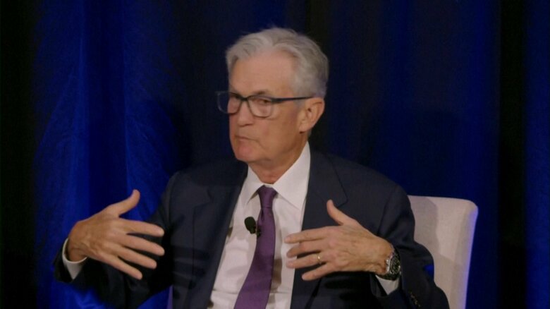 23日講演したパウエル議長（GREATER PROVIDENCE CHAM）　　　　　　　　　　　　　　　　　　　　　　　　　　　　　　　　　　