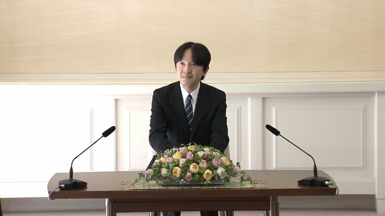 誕生日を前に記者会見に臨まれる秋篠宮さま（11月25日）