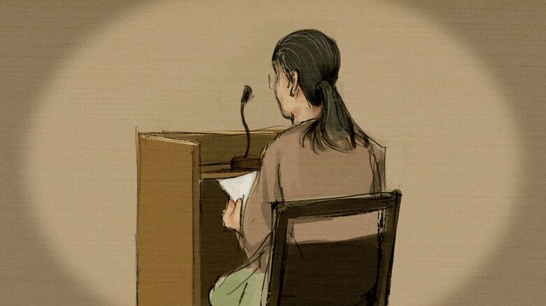 意見陳述を行う浩子被告