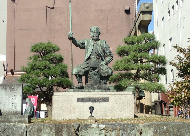 柴田勝家の像（画像：イメージ）
