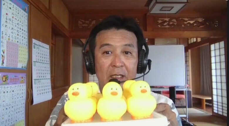 代替案のおもちゃのアヒル