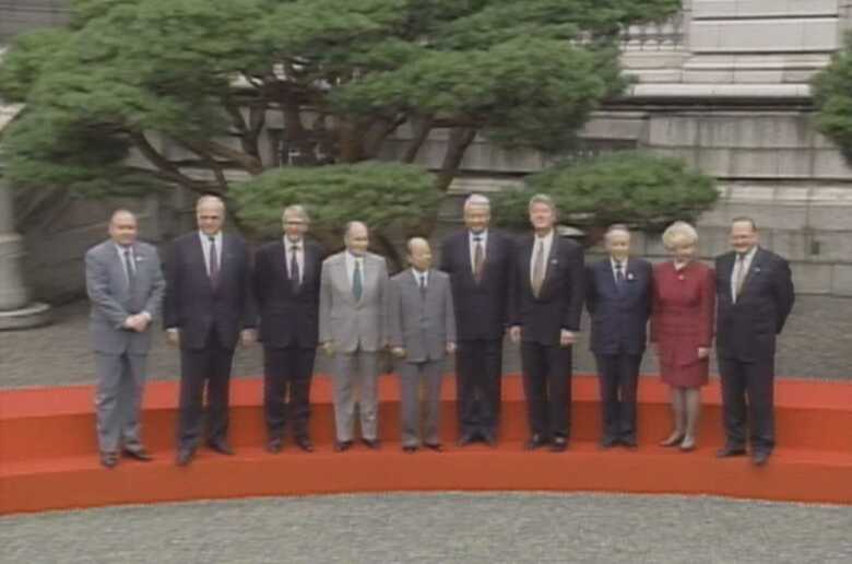 1993年7月東京サミット記念撮影