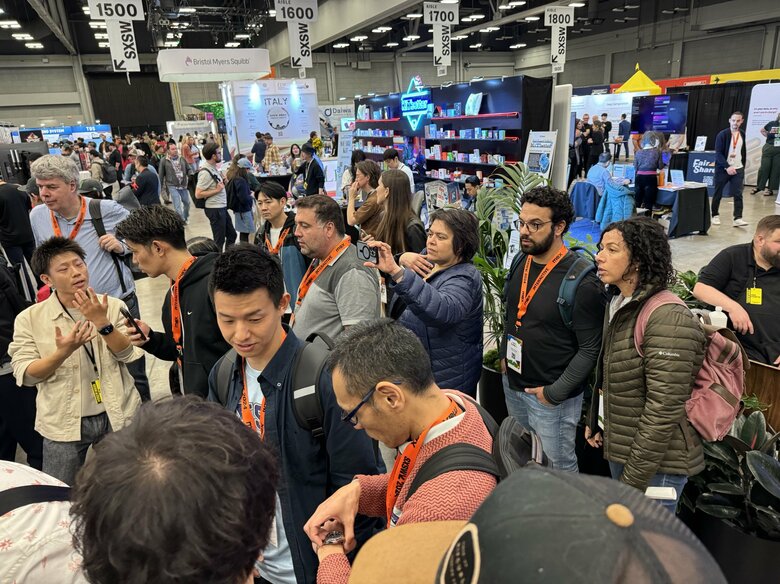 大盛況となった東大のブース