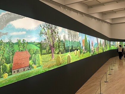 長さ90メートルの絵巻物！世界的な人気アーティスト・ホックニー氏の展覧会で目を引くiPad作品の世界