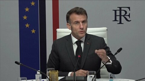 フランス マクロン大統領　ホルムズ海峡での艦船派遣を否定