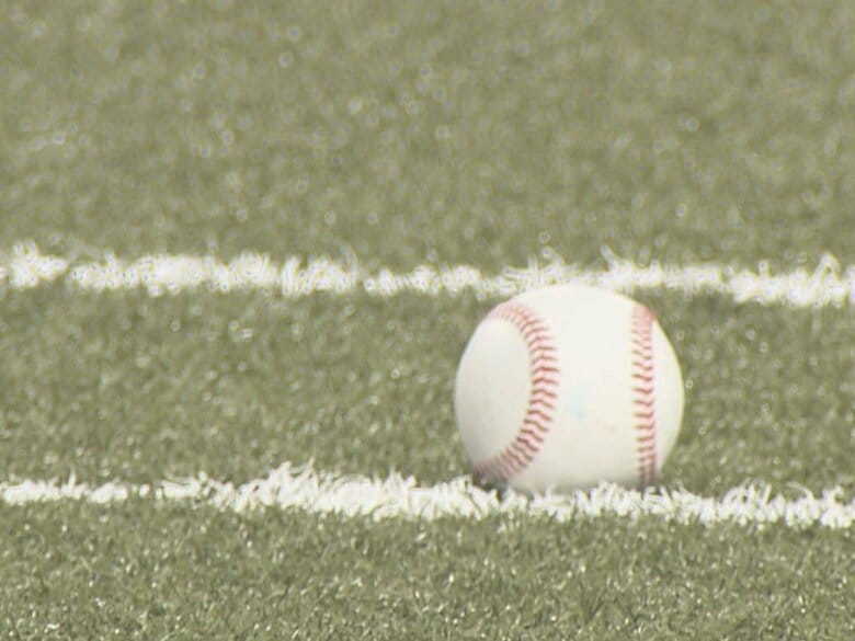 夏の甲子園 三重高校が強豪の大阪・履正社を下しベスト8進出 準優勝を果たした2014年以来｜FNNプライムオンライン