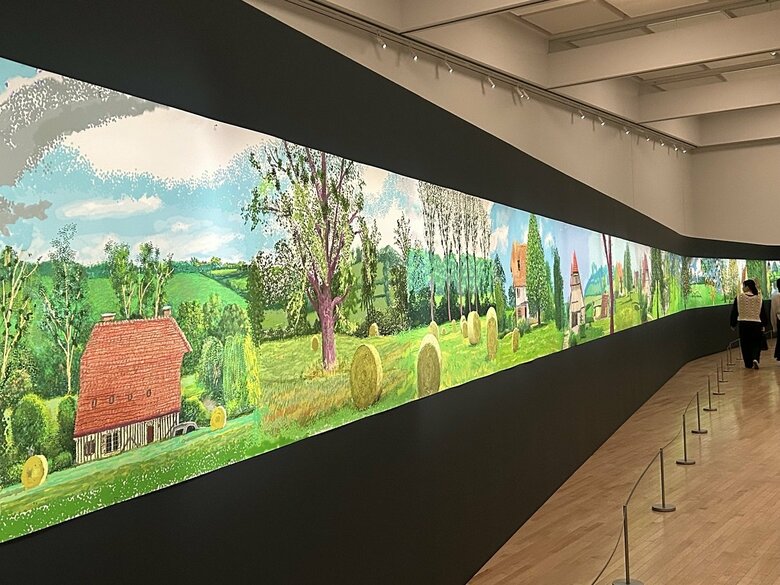 長さ90メートルの絵巻物！世界的な人気アーティスト・ホックニー氏の展覧会で目を引くiPad作品の世界｜FNNプライムオンライン