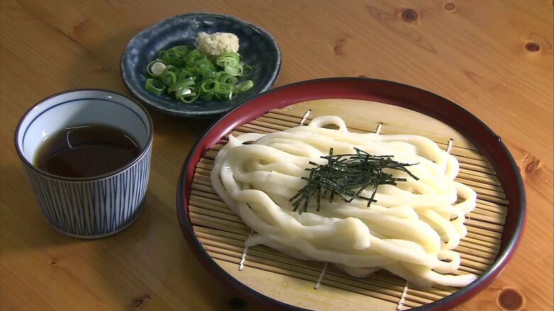「本場かなくま餅 福田」のうどん