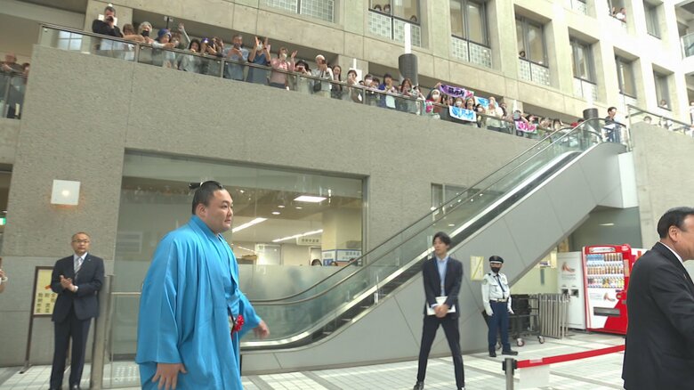 朝乃山（2025年5月・富山市役所）