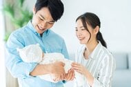 「将来、子どもを持つと思う」18歳前後の若者は46％…金銭的な負担など“障壁”　少子化対策で必要なこと
