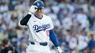 大谷翔平は手術回避、来季も二刀流でプレーへ　ドジャースのフリードマン編成本部長が明かす　開幕登板は「これから話し合い」