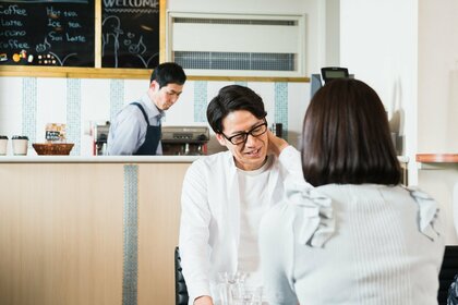 20代~40代の男性の約6割は、女性との会話に「苦手意識」を感じている!株式会社Bright Managementが「女性との会話への苦手意識」に関する調査を実施!