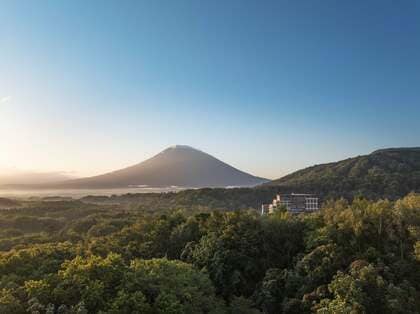 冬だけじゃない、ニセコの素顔。総支配人・山邉が語る“緑の季節”の魅力とホテルの挑戦