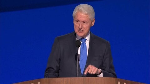 「知っていたら自首させていた」クリントン元大統領が議会で“エプスタイン問題”関与を完全否定「何も悪いことをしていない」