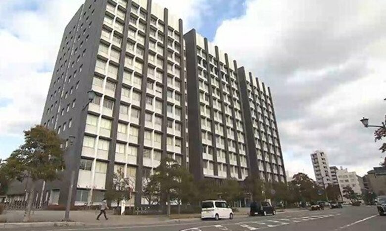 神社で鈴を鳴らすための縄（鈴緒）に火をつけ逮捕された男性　罰金１０万円の略式命令　広島｜FNNプライムオンライン