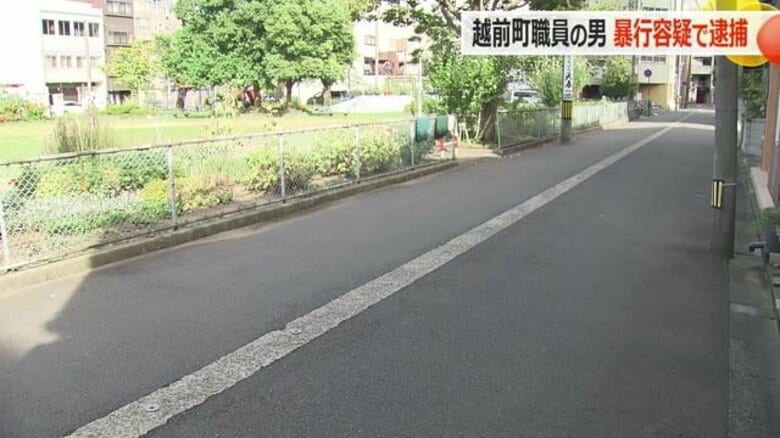 早朝の繁華街で１０代男性を投げ飛ばす…越前町職員の男　暴行容疑で現行犯逮捕【福井】｜FNNプライムオンライン