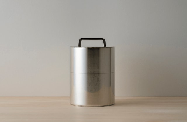 コーヒー缶にも茶筒の技術が生かされている