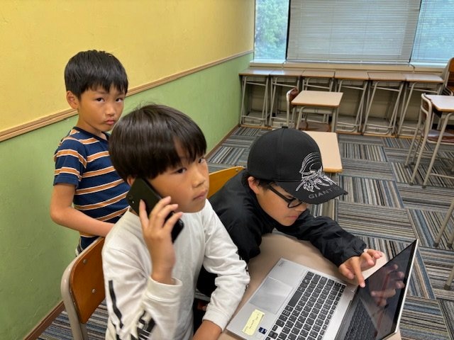「チラシを貼ることができますか？」と電話営業