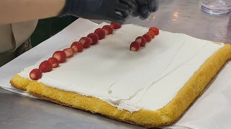 フルーツは価格が落ち着いているものを使う