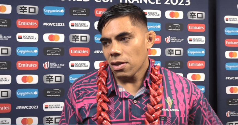 サモアの選手全員が着けていた赤いネックレス「ウラファラ」