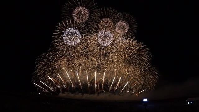 「大曲の花火」観覧席の設置は1年ぶり 秋田・大仙市