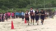 沿岸×内陸の高校生100人が「海の運動会」で砂浜スポーツ交流　岩手・山田町浦の浜海水浴場