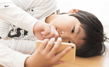 急落する小中学生の「全国体力テスト」結果 スマホが子供の体力を奪う?