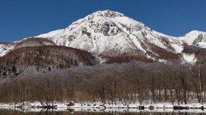 「火口からおおむね1キロの範囲では大きな噴石に警戒」　北アルプス焼岳の噴火警戒レベルを「2」に引き上げ　火山性地震が増加　松本市は登山を禁止