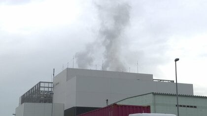 廃棄物処理場の「ごみピット」から出火、延焼8時間以上続くも鎮火のめど立たず　けが人なし　東京・江東区