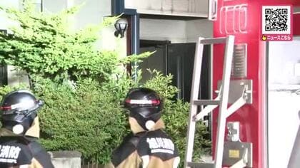 住宅火災_この家に住む高齢男性か？1人を病院搬送も意識不明の重体_火災センサーが自動で消防通報_1階部分が激しく燃える…警察と消防で出火原因を詳しく調べる〈北海道 旭川市〉