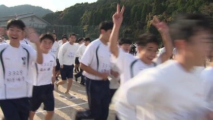 陸上部でもないのに…高校の全校生徒390人が真冬にマラソン“80年の伝統”男子30キロ女子10キロ過酷なコース