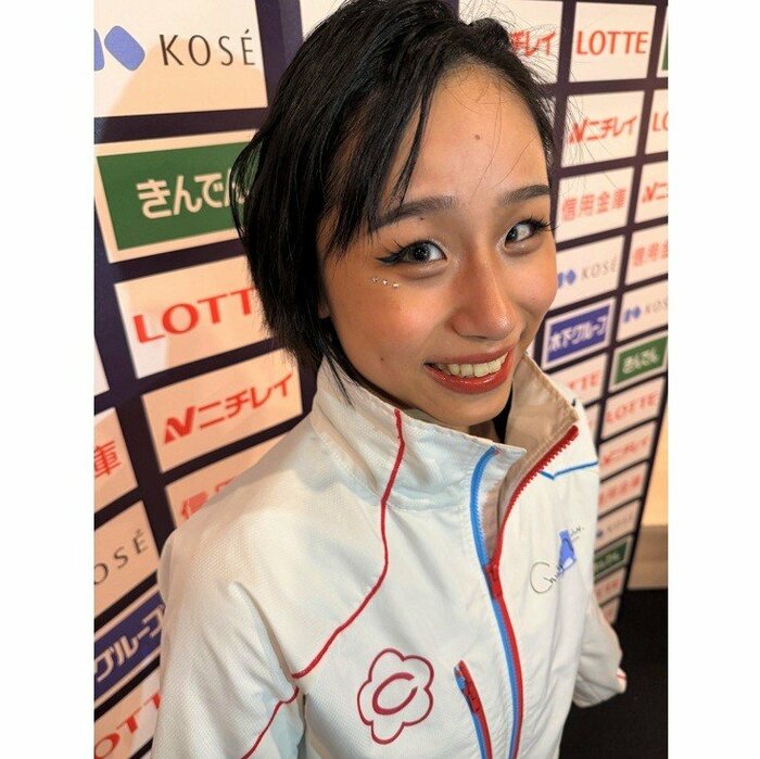 こだわりのメイクで世界観を表現する山下真瑚（中部選手権）