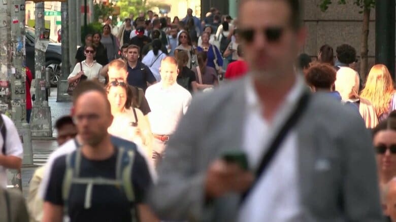 アメリカ 2月雇用統計　前月比9万2000人減　市場予想大幅に下回る｜FNNプライムオンライン