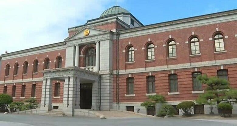 知人女性の下半身を触った疑いで海上自衛官の男（53）を逮捕　男は容疑を否認　広島・呉｜FNNプライムオンライン