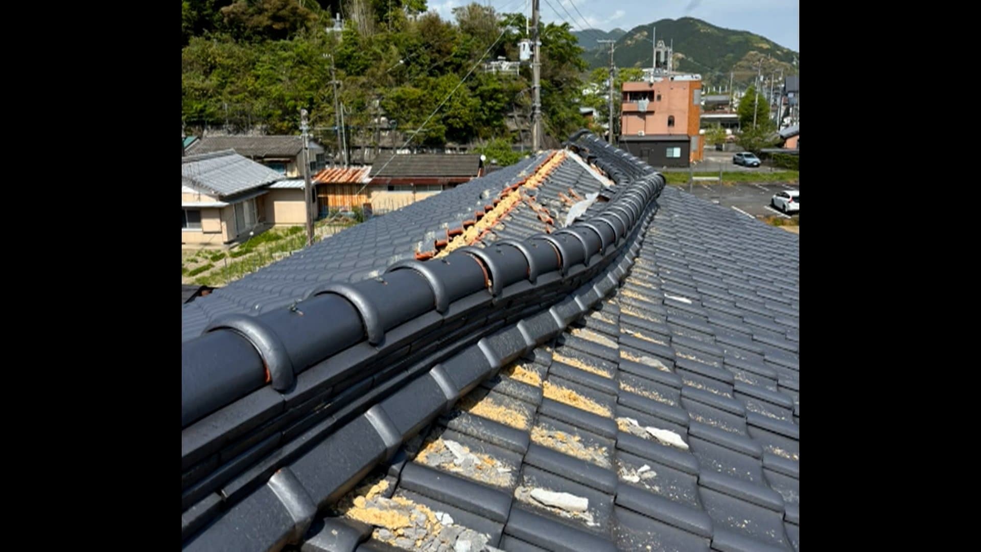 愛媛・高知で震度6弱　12人ケガ　宇和島城でも被害確認　2県結ぶ鉄道全線で運転再開　被災地で週末に雨警戒