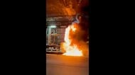 首都高トンネル内で車積んだキャリアカーが炎上　運転手は自力で避難、けがなし　川崎市