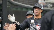 ロッテ・マーティンがリーグ最速10号!愛妻の誕生日に放ったホームランのプレゼント