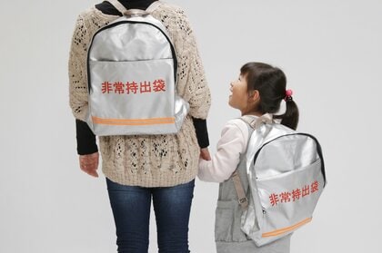 避難所はニーズすべてには対応できないが…子供に特別な配慮が必要な場合の親の備えと周囲のサポート 