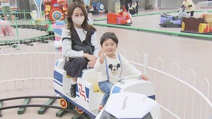 レトロな遊具並ぶ…約100年続く松坂屋名古屋店『屋上遊園』リニューアル工事を前に“親子3世代”の客目立つ