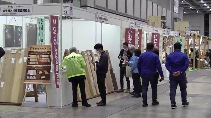 東京ビッグサイトで開かれた「WOODコレクション」