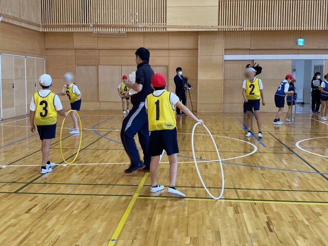 子ども同士でポイントを伝え合って各自で工夫する