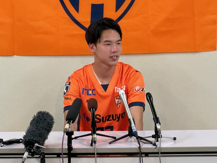 郡司選手の入団会見