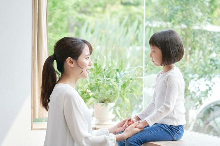親は子どもに常に前向きな行動を促す(画像:イメージ)