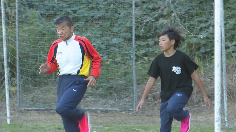 「殻を破り新しいものに挑戦して」愛知駅伝で17年間チーム率いた76歳監督 故郷への誇りを胸に最後の大会へ｜FNNプライムオンライン