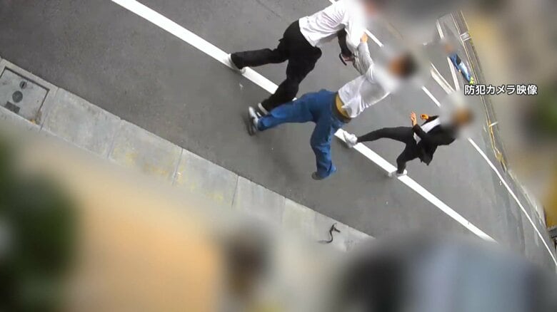 【映像】防犯カメラに容疑者とみられる男らともみあう姿　金塊2キロ強奪は3分未満の犯行　東京・葛飾区｜FNNプライムオンライン