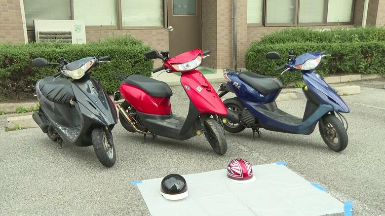並走や信号無視など暴走行為か　１０代少年ら３人逮捕　１７歳アルバイトの少年無免許運転の疑い　東広島市｜FNNプライムオンライン
