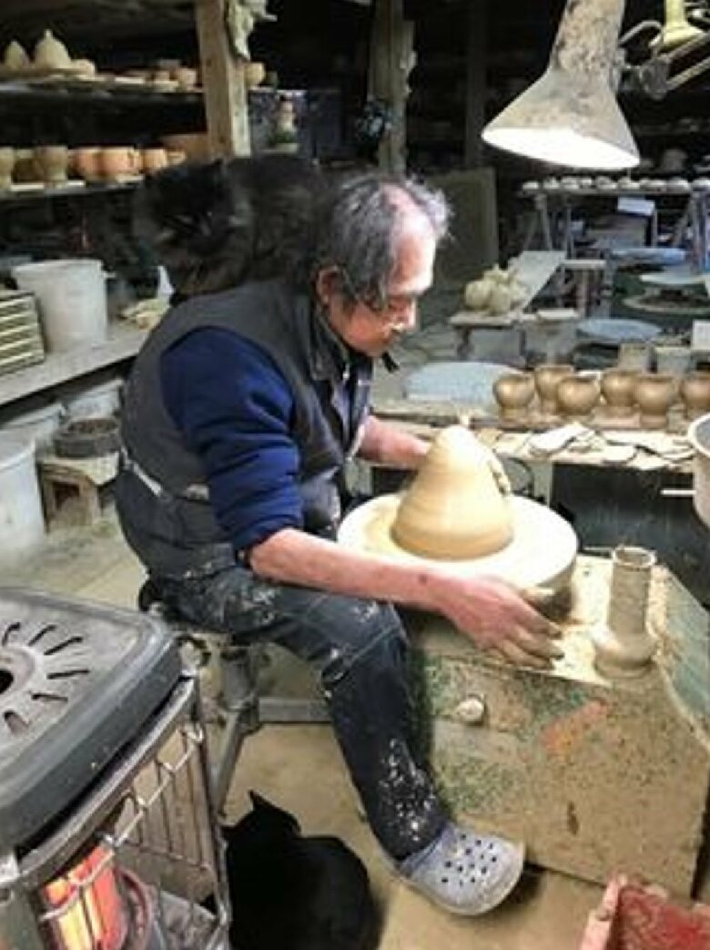 肩の上にネルソンくん、足元にはポッキーちゃん