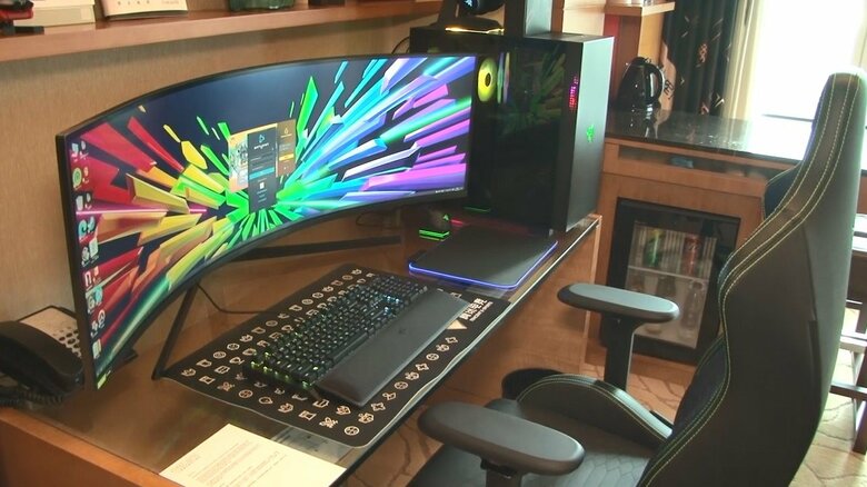 五つ星ホテルに開設された「ｅスポーツ」専用ルーム