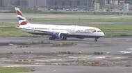 【速報】羽田空港のロンドン行き便で乗客スマートフォンから煙　消防車など10台出動もケガ人確認されず　約1時間遅れで離陸