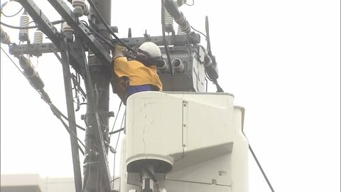 電柱の配電盤から出火し約780世帯が停電　周辺で信号機が作動しなくなるトラブルも　東京・昭島市